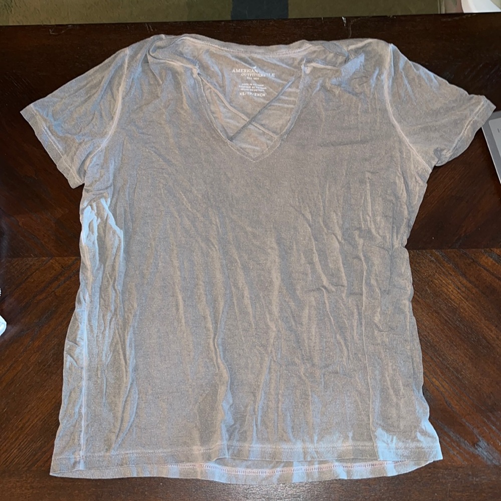 American Eagle criss cross green shirt